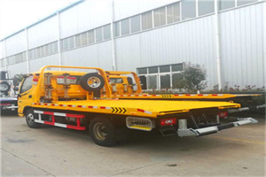 车公庄附近拖车救援搭电